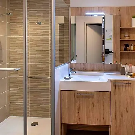 Domitys Le Domaine D'agate Aparthotel Soissons